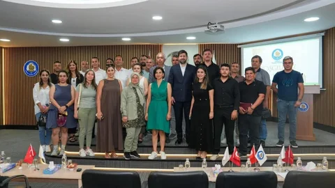 Tarsus’ta "Natürel Zeytinyağı Duyusal Analiz ve Sofralık Zeytin İşleme Yöntemleri Eğitimi" Düzenlendi