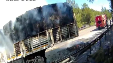 Mersin Büyükşehir İtfaiyesi’nin Hızlı Müdahalesi Felaketi Önledi