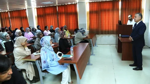 Mersin Üniversitesi İlahiyat Fakültesi'nde İlk Ders Filistin Oldu