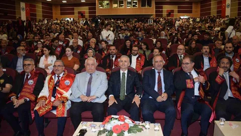 Karaman'da KMÜ 2025-2026 akademik yılı açılış töreni yapıldı