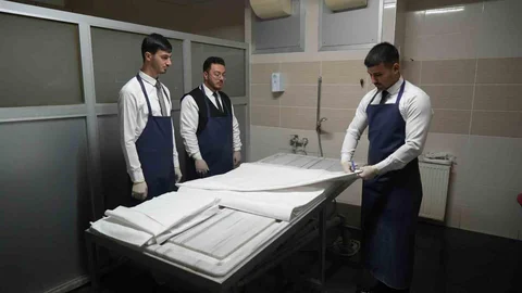 Samsun'da genç gassallar, ölüm korkusunu aşarak bu mesleği seçtiklerini ifade etti.