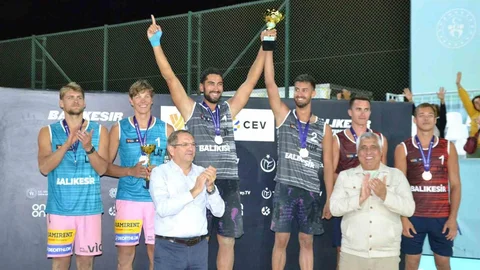 Balıkesir'de Plaj Voleybolu Dünya Turu tamamlandı