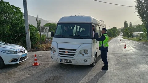 Uşak'ta okul servisleri denetlendi