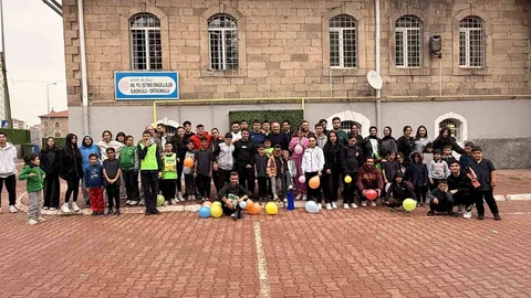 Kayseri'de ERÜ öğrencilerinden anlamlı etkinlik