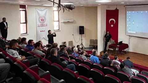 Muğla'da KYK yurtlarında afet eğitimi ve tatbikat gerçekleştirildi