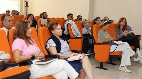 Kocaeli'de Gazetecilere Sosyal Medya Eğitimi