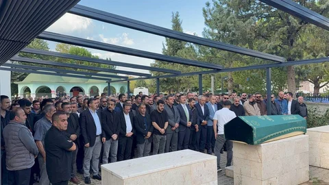 Bursa'da Vurulan Genç Memleketinde Defnedildi