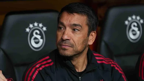 İstanbul'da tanıdık bir isim: Giovanni van Bronckhorst