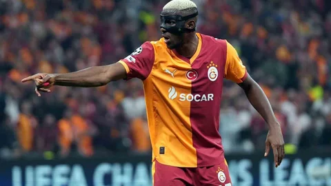 İstanbul'da Osimhen'den gol