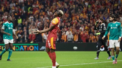 İstanbul'da Galatasaray, Liverpool'u 1-0 yendi