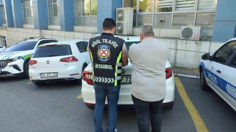 Avcılar'da İETT otobüsünün önünü kesen sürücüye ceza kesildi