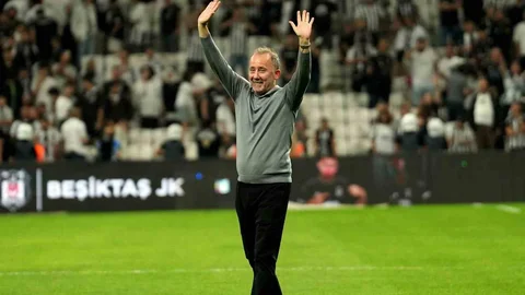 İstanbul'da Sergen Yalçın, Beşiktaş’ın başında derbileri kaybetmiyor