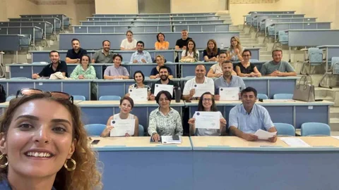 Antalya'da Akdeniz Üniversitesi, bilirkişilik eğitimlerinde 1.255 kişiye eğitim verdi