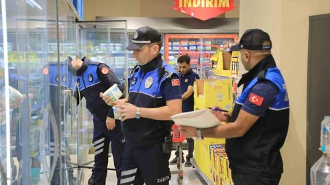 Elazığ'da zabıta ekipleri gıda denetimlerini sürdürüyor