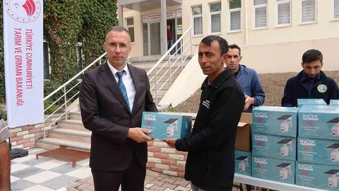 Yozgat'ta çiftçilere destek amaçlı ekipman dağıtıldı