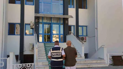 Muğla'da 297 yıl hapis cezası ile aranan şahıs yakalandı