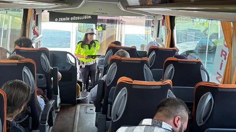 Manisa'da otobüslerde emniyet kemeri denetimi