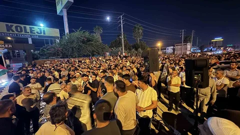 Adana'da İsrail'in müdahalesine tepki gösterildi