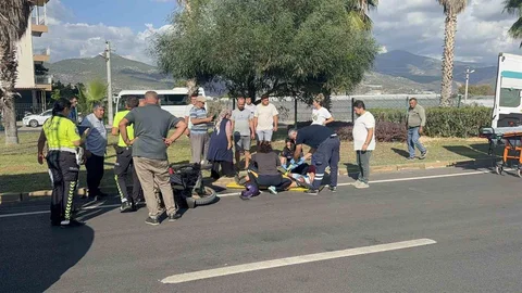 Antalya'da motosiklet, okul servisiyle çarpıştı