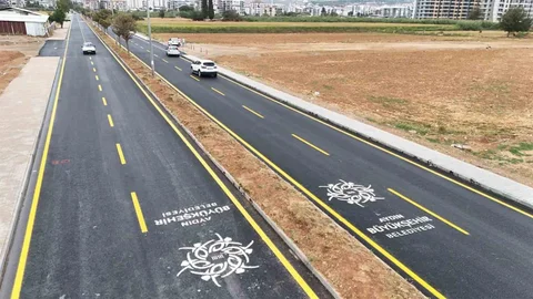 Aydın'da Yol Çalışmaları Sürüyor