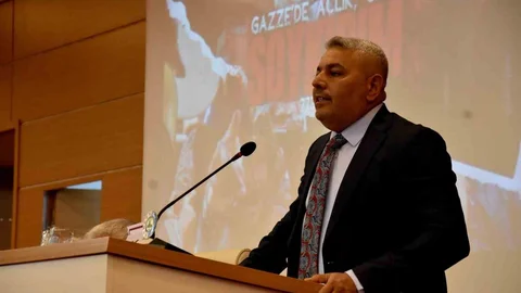 Sadıkoğlu: "İsrail insanlık düşmanı yüzünü bir kez daha göstermiştir"