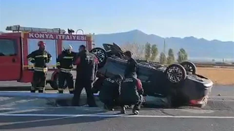 Seydişehir'de Takla Atan Otomobilde 3 Yaralı