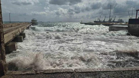 Tekirdağ'da Sert Fırtına Etkili
