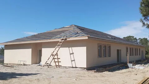 Sarıgöl'de yarım kalan okul inşaatı yeniden başlıyor