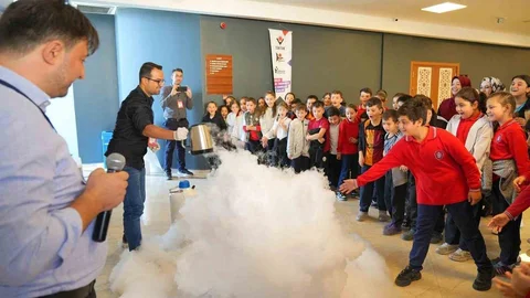 Esenler'de Bilim ve İnovasyon Şenliği başladı