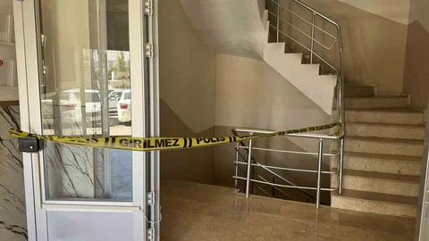 Niğde'de merdiven boşluğuna düşen bir kişi ağır yaralandı