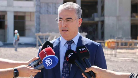 Diyarbakır'da Şehir Hastanesi İnşaatı Devam Ediyor