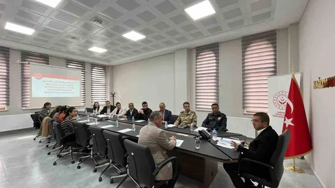 Kars'ta Kadına Yönelik Şiddetle Mücadele Toplantısı