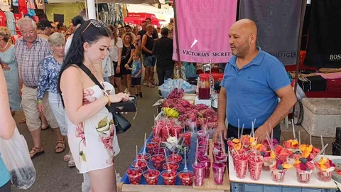 Antalya'da turist akını yaşandı
