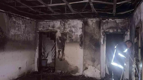 Antalya'da Alanya'da 5 katlı sitede yangın çıktı