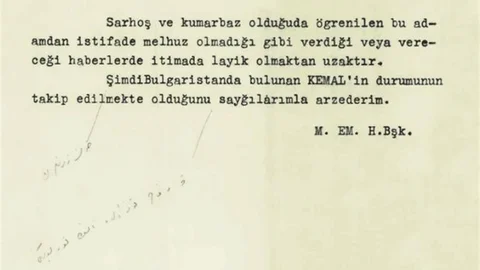 Ankara'da MİT, özel koleksiyondan iki istihbarat raporunu duyurdu