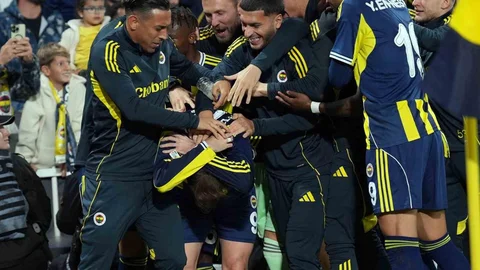 Fenerbahçe, Fransız ekiplerine karşı 5. galibiyetini aldı