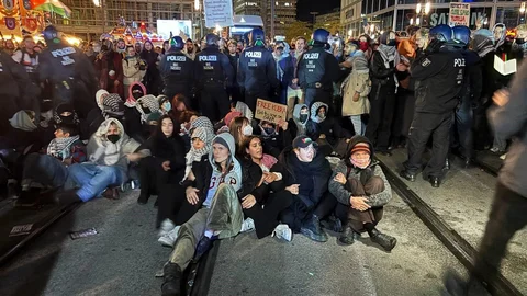 Berlin'de Küresel Sumud Filosu'na destek eylemi