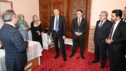 Erzurum'da hafızlık eğitimi veren Ebubekir Efendi Dar’ul Huffaz, dikkat çekiyor.