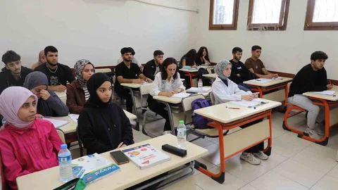 Hatay'da eğitim alan öğrencilerden yüksek başarı