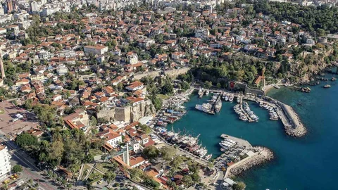 Antalya'da Kaleiçi sokakları spora açılıyor