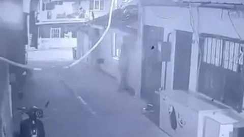 Kocaeli'nde hırsız paniği: Mahalleli şüphelileri dövdü
