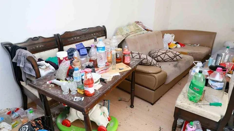 Yunusemre'de çöp ev temizliği yapıldı