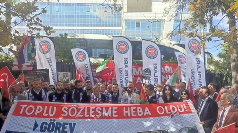 Ankara'da TÜİK önünde toplu sözleşme eylemi düzenlendi
