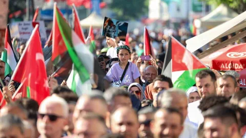 Sakarya'da Filistin İçin Yürüyüş ve Miting