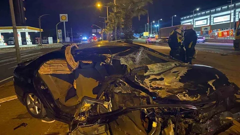 Manisa Turgutlu'da meydana gelen kazada 1 kişi yaşamını yitirdi, 3 kişi yaralandı.