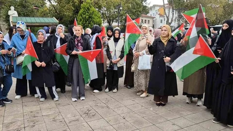 Tekirdağ’da Çocuklardan Gazze İçin Resim Etkinliği