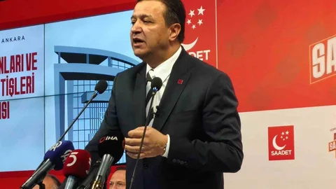 Ankara'da Saadet Partisi Lideri Arıkan'ın açıklamaları