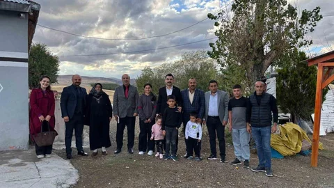 Kars'ta Öğrenciler Evlerinde Ziyaret Ediliyor