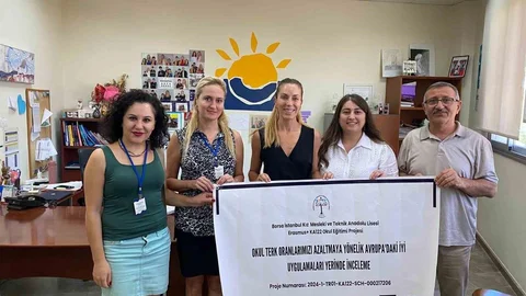 Manisa'da öğretmenler, okul terkinin önlenmesine yönelik uygulamaları İspanya'da inceledi