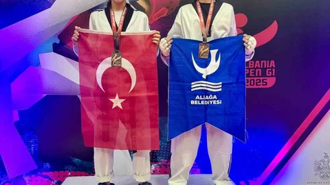 İzmir'de Aliağalı taekwondocular, Avrupa Taekwondo Turnuvası'nda madalya kazandı